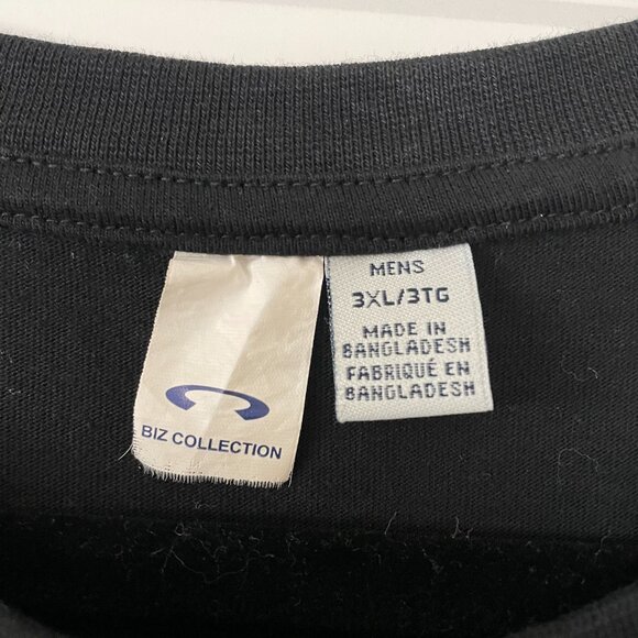 Hobbiton Movie Set T-shirt - Picture 5 of 6